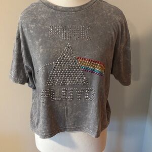 Bedazzled Gray Pink Floyd Graphic T-Shirt. Size Large